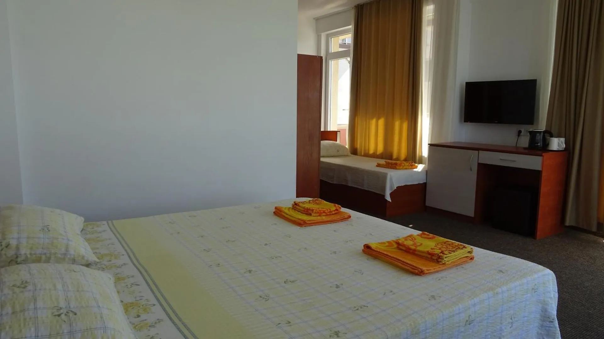 Dobrevi Guest House Primorsko 0*,